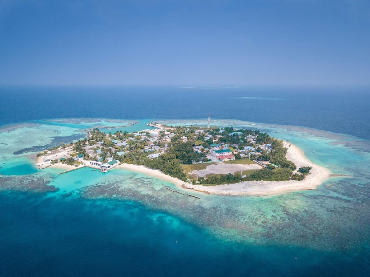 Surfretreat Hotel Bodufolhudhoo Esterno foto